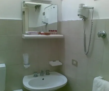 Autostello Grotte Hotel